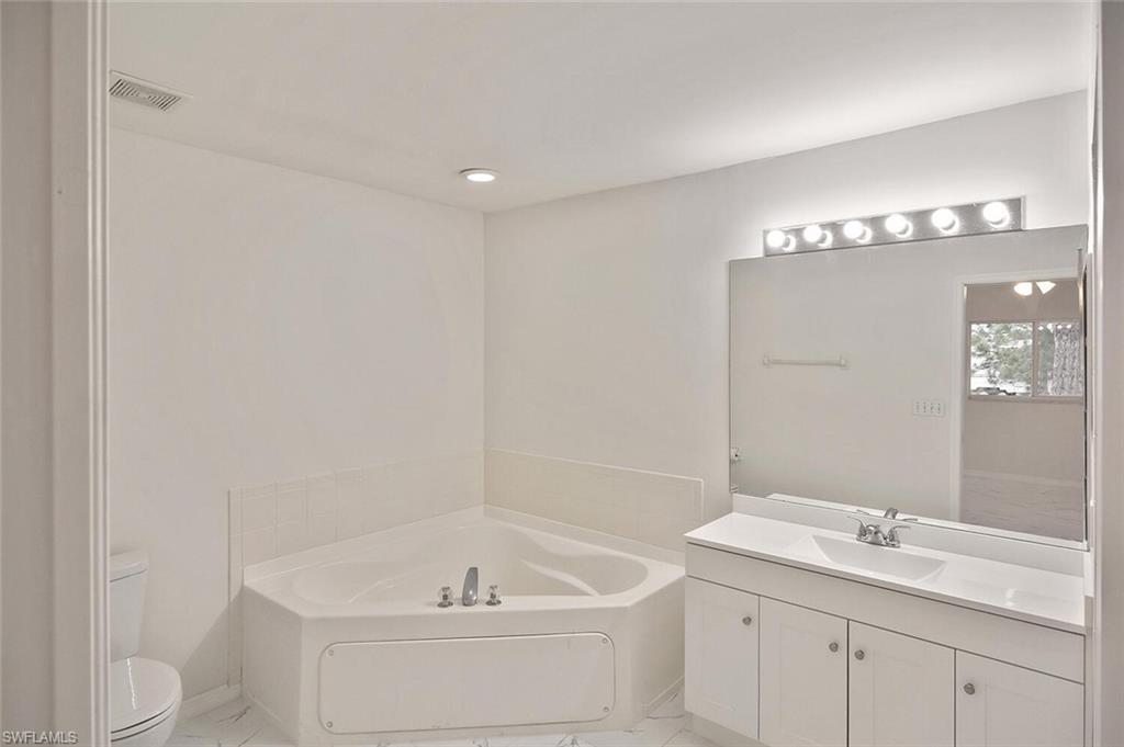 530 Peerless CIR photo 26