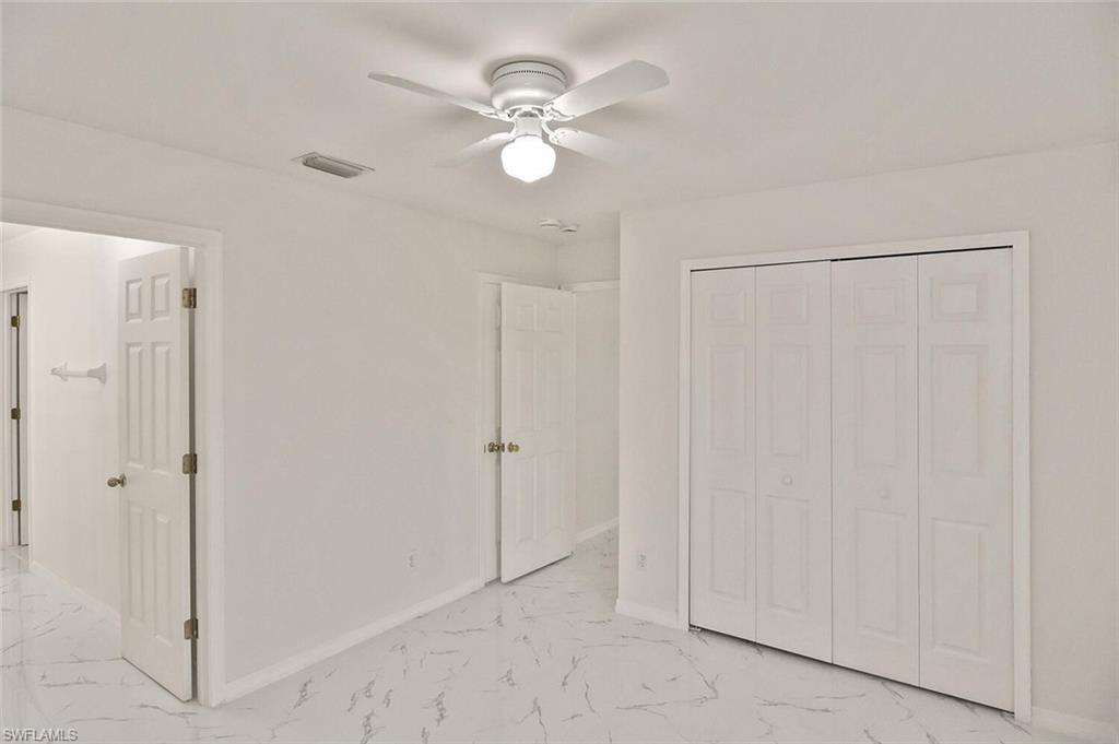 530 Peerless CIR photo 33