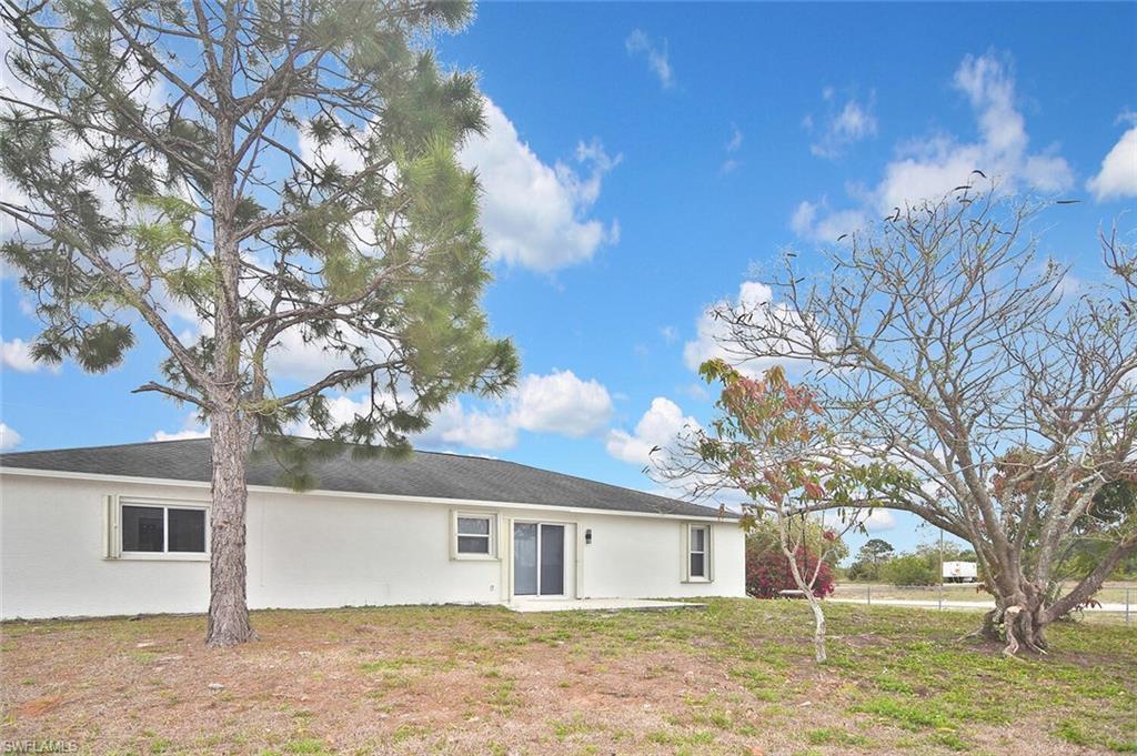 530 Peerless CIR photo 44