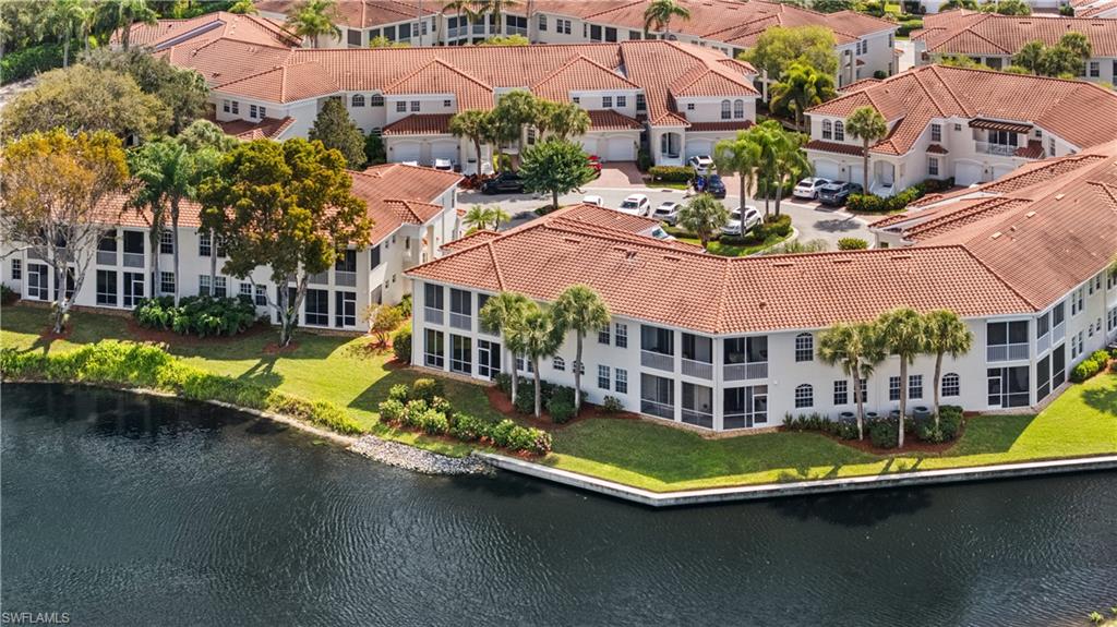 This residence is an end unit. More windows and light! No neighboring residence. More privacy!