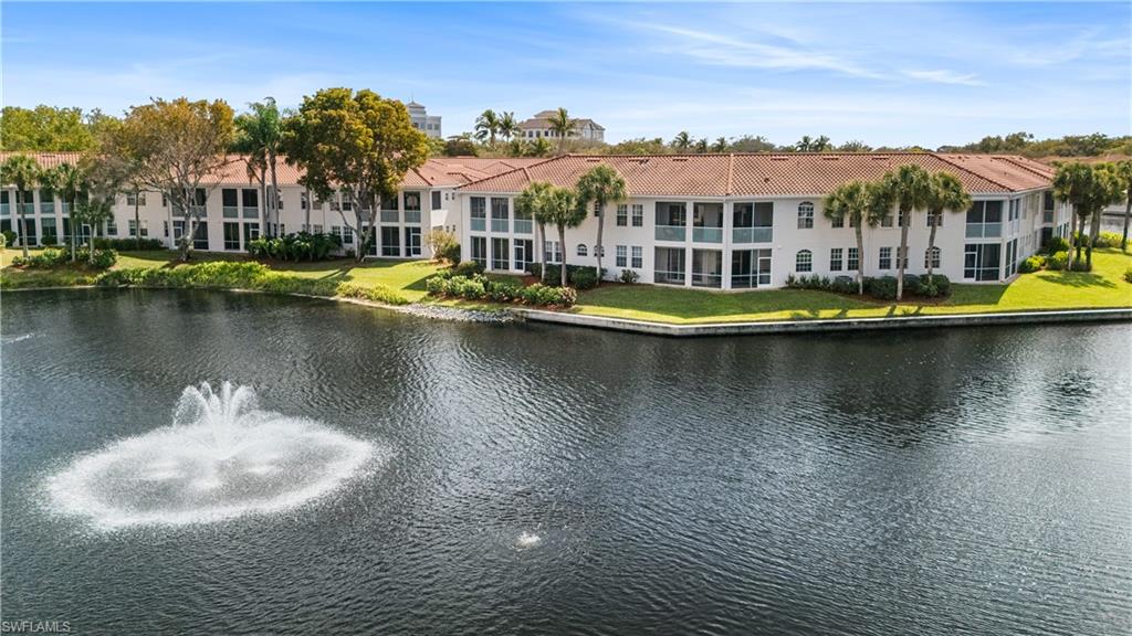 View this lake and fountain from residence.