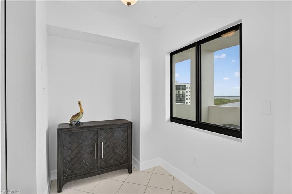 4263 Bay Beach LN 815 photo 19