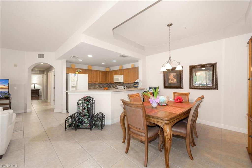 3957 Pomodoro CIR 201 photo 9