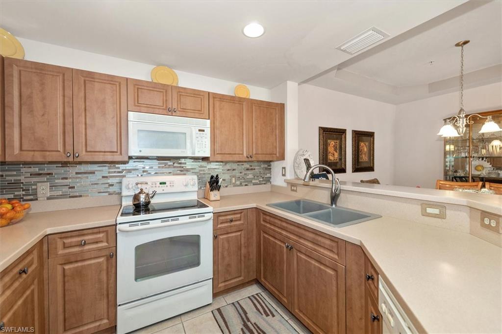 3957 Pomodoro CIR 201 photo 21