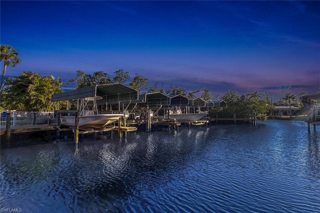 7749 Victoria Cove CT