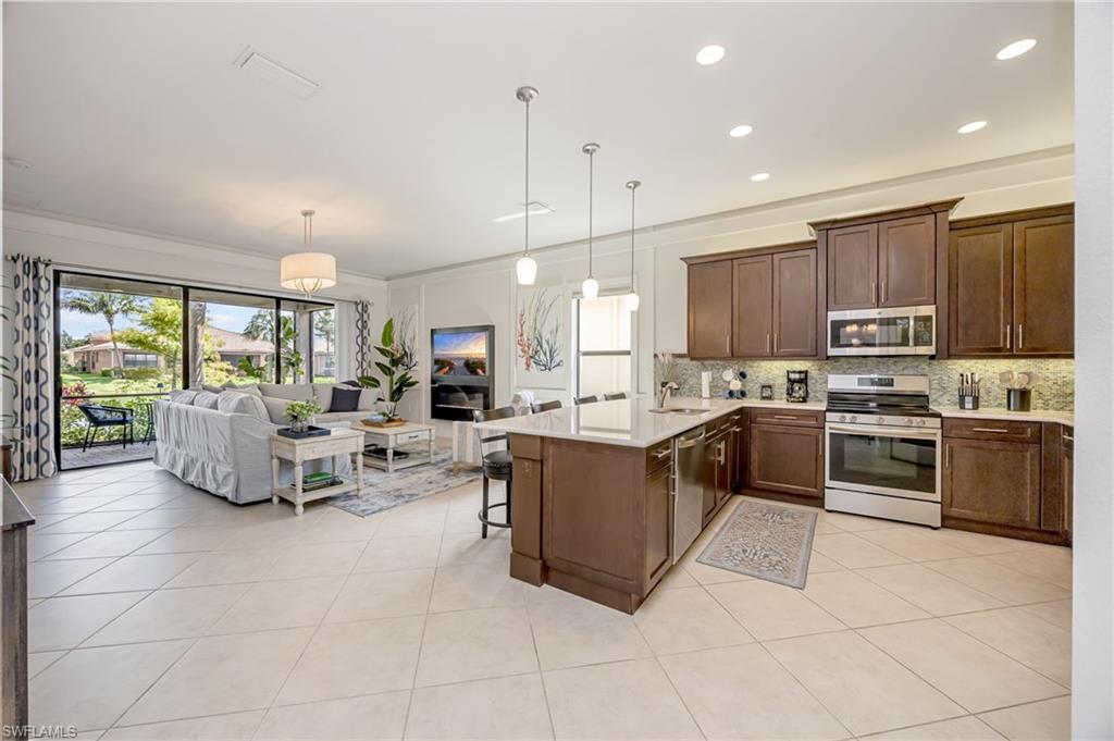 13441 Coronado DR photo 6