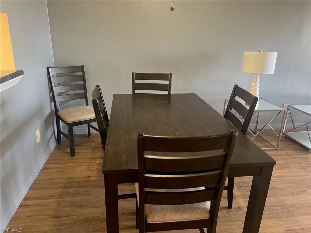 6220 Augusta DR 301