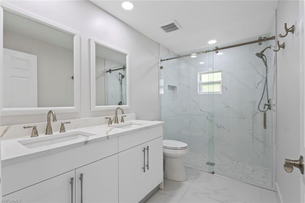 107 Albatross ST photo 23