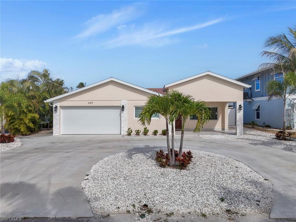107 Albatross ST photo 26