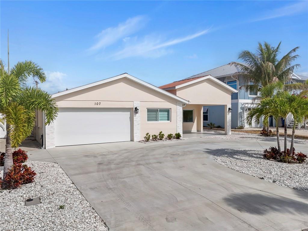 107 Albatross ST