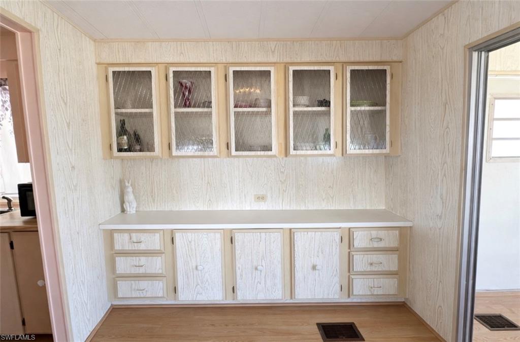 26110 Princess LN photo 24