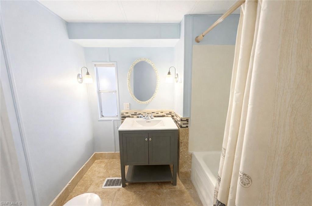 26110 Princess LN photo 11