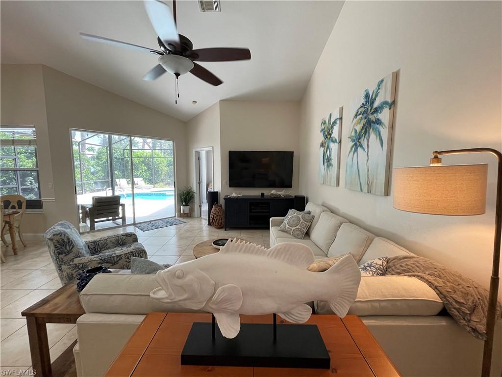 25260 Bay Cedar DR photo 10