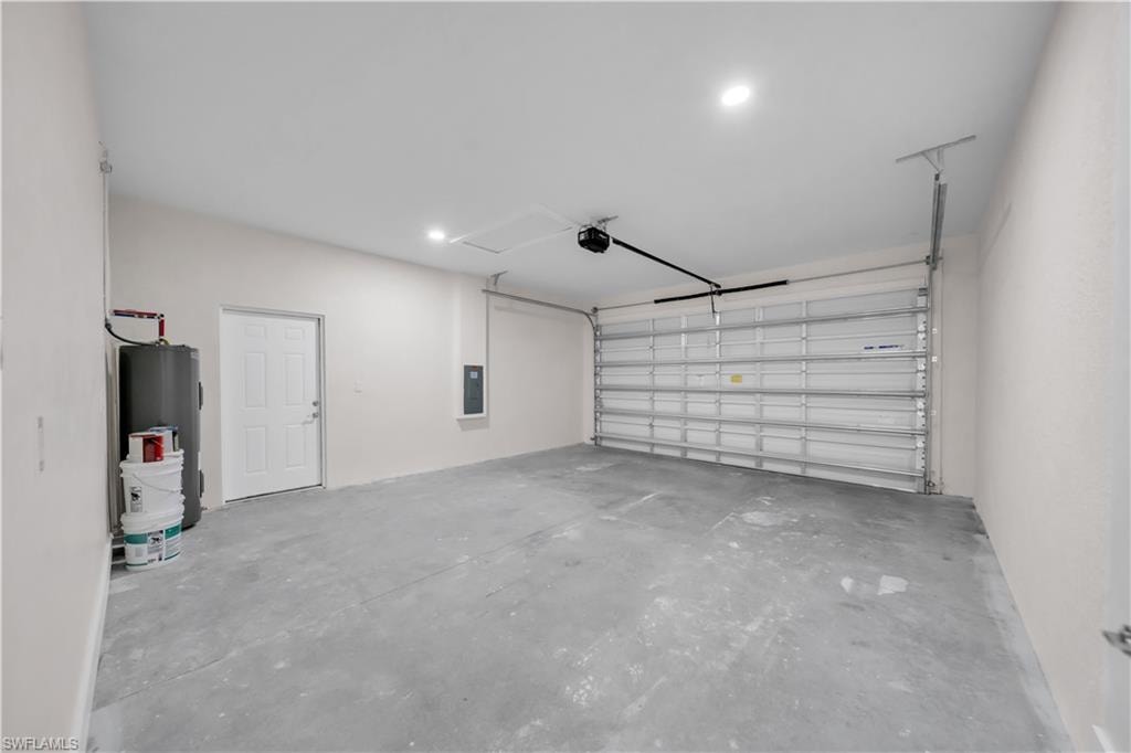 2909 63rd ST W photo 22