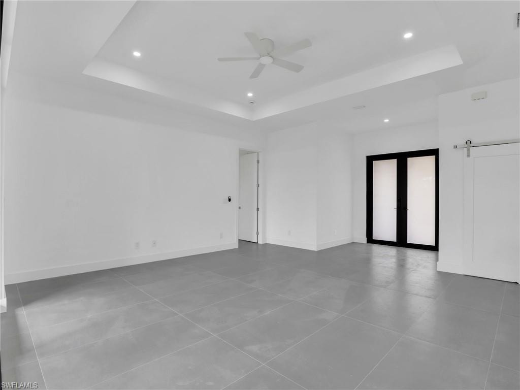 11153 Carnegie AVE photo 11