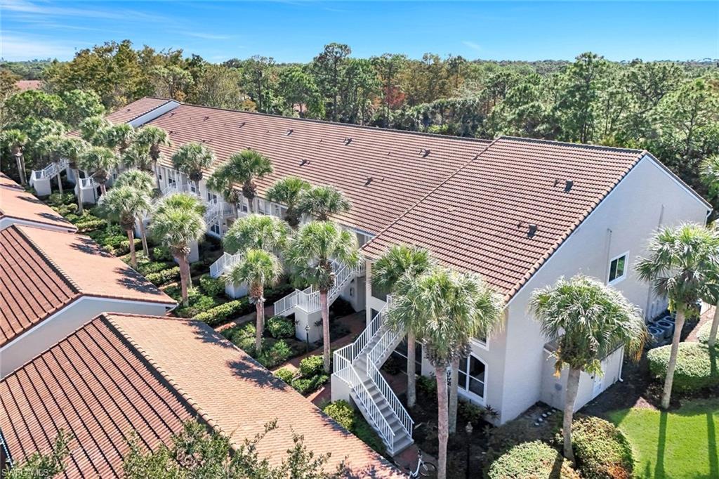 Aerial view of first floor corner unit.