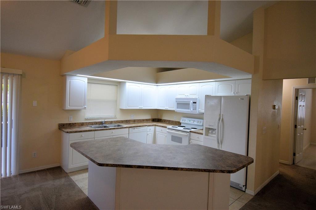 1724 SW 15th TER photo 7