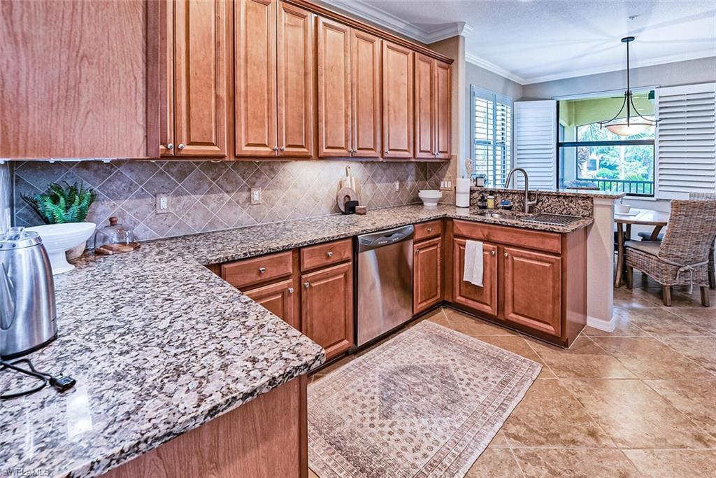 9107 Napoli CT 201 photo 11