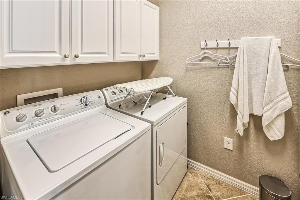 9107 Napoli CT 201 photo 25