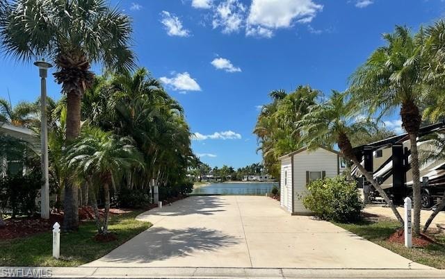 1343 Amethyst Lake LN