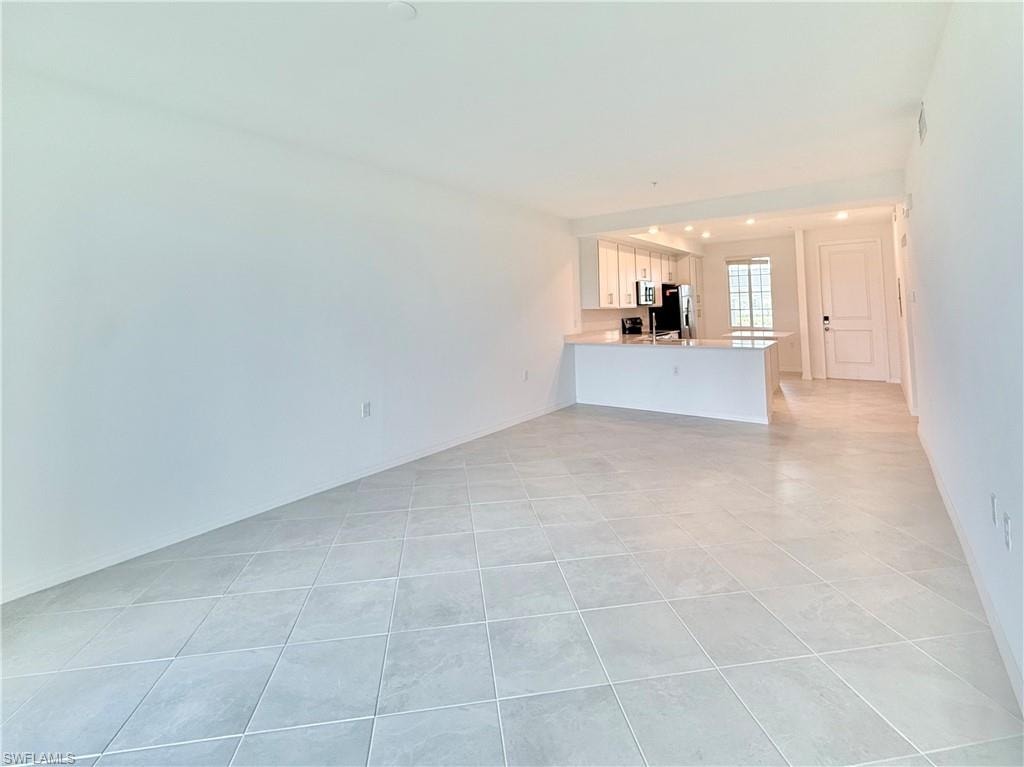 15285 Green Acres 415 photo 11