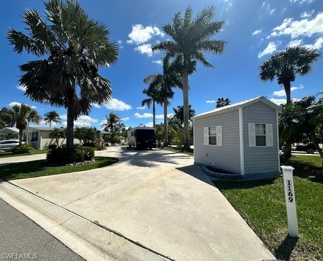 1169 Diamond Lake CIR