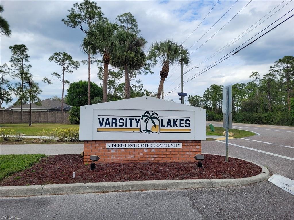4409 Varsity Lakes DR photo 7