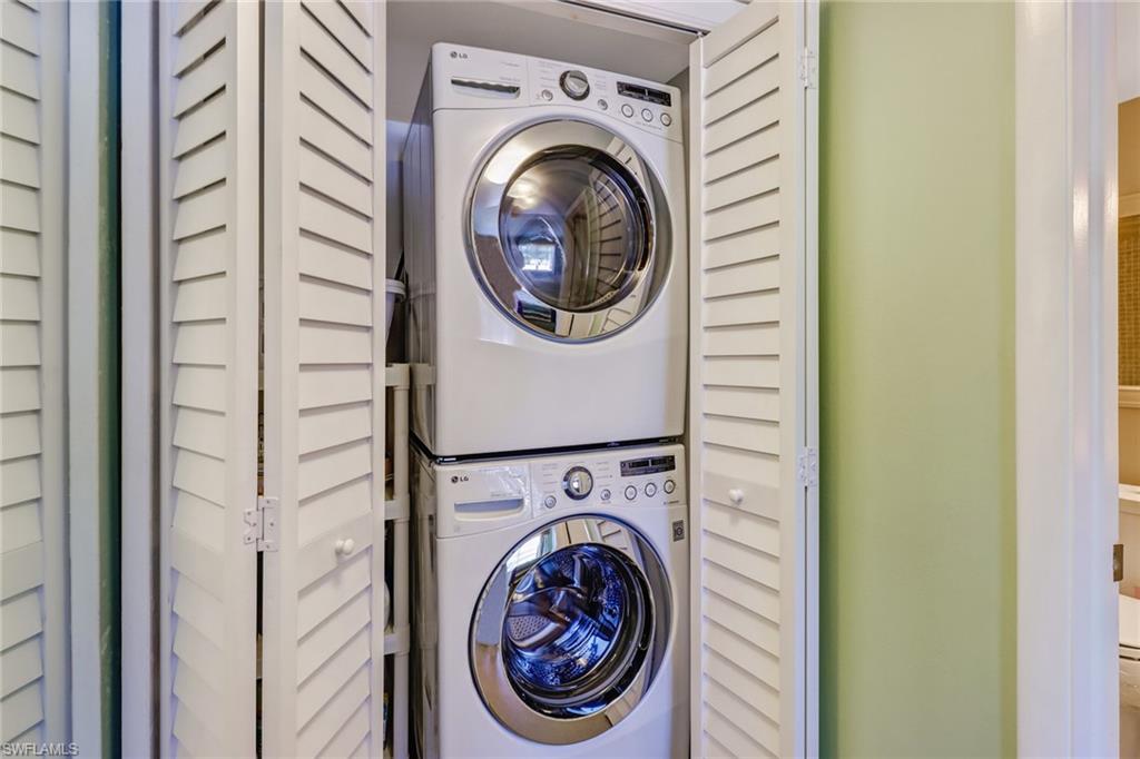 washer and dryer in the unit
