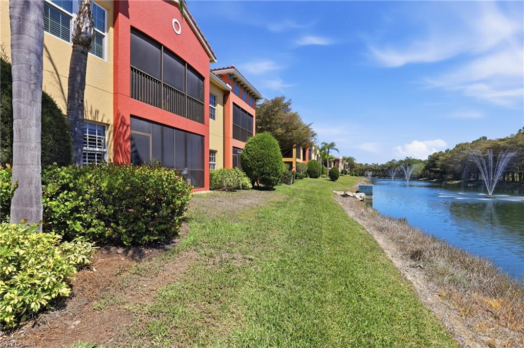8601 Piazza Del Lago CIR 203 photo 30