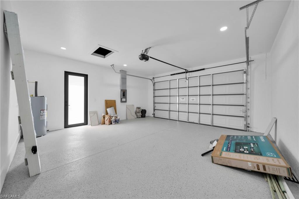 921 Chiquita BLVD N photo 33