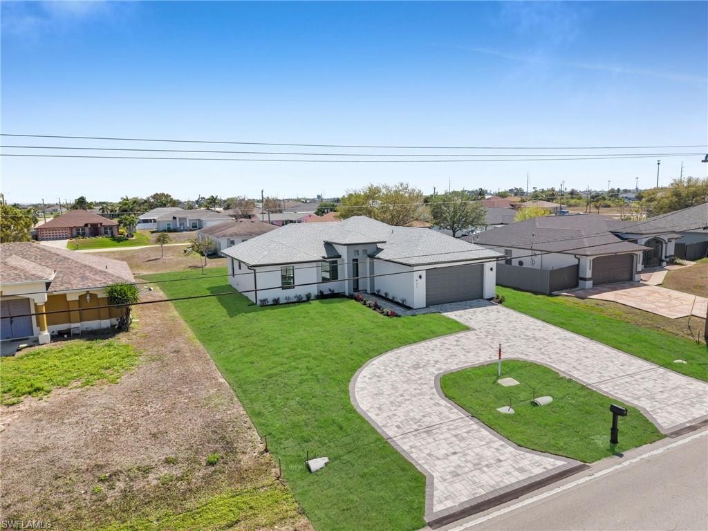 921 Chiquita BLVD N photo 37