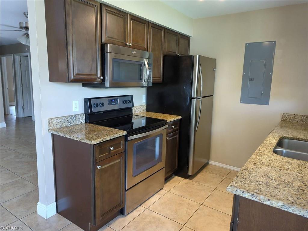 1503 SW 48th TER photo 7