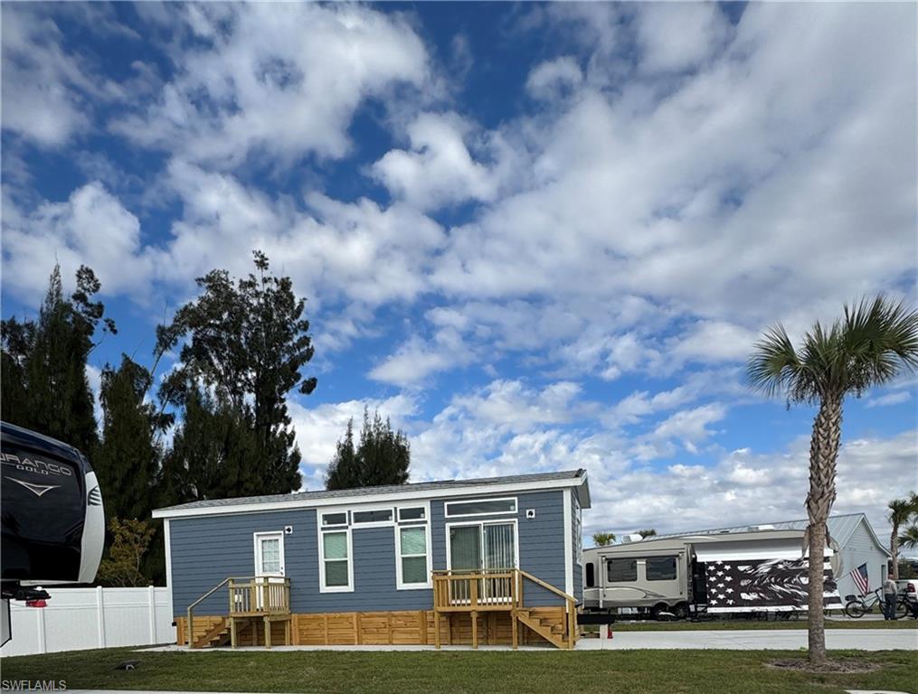 358 Horizon RD