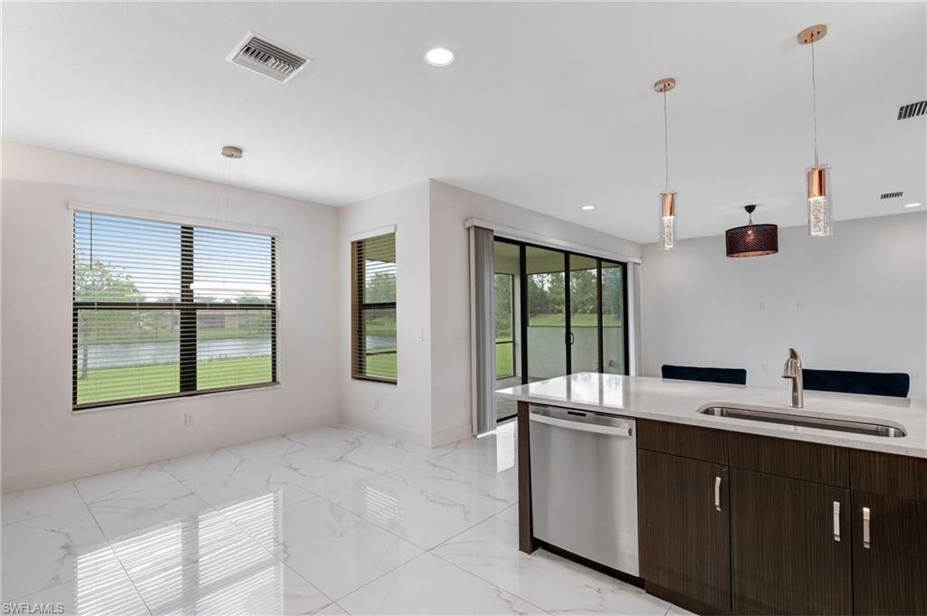 11604 Meadowrun CIR photo 16
