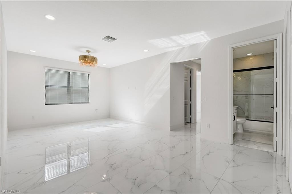 11604 Meadowrun CIR photo 22
