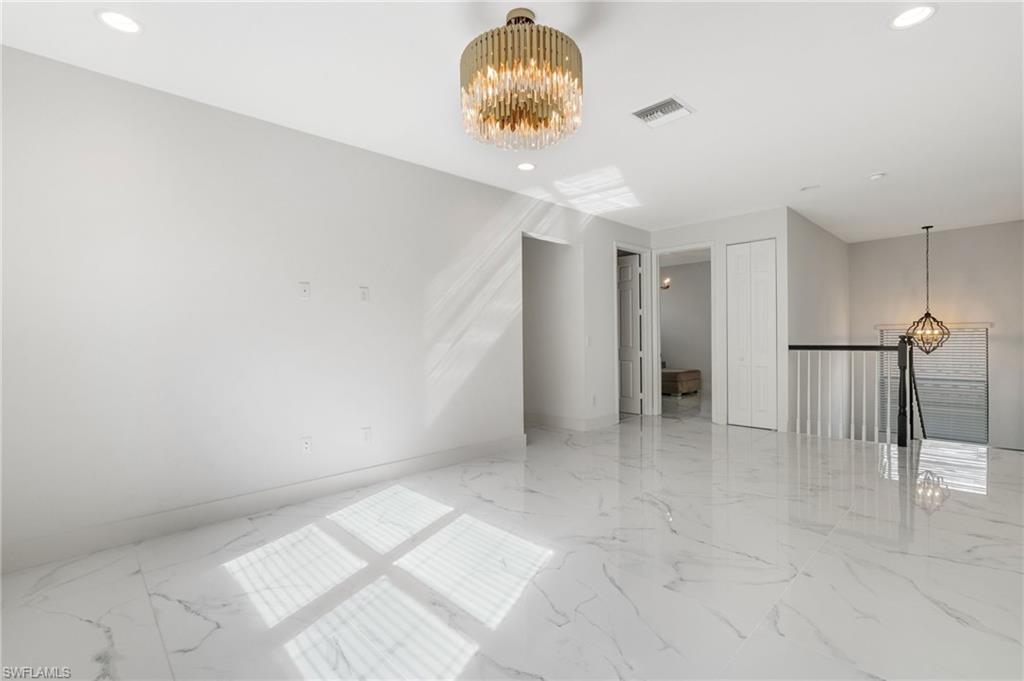 11604 Meadowrun CIR photo 20