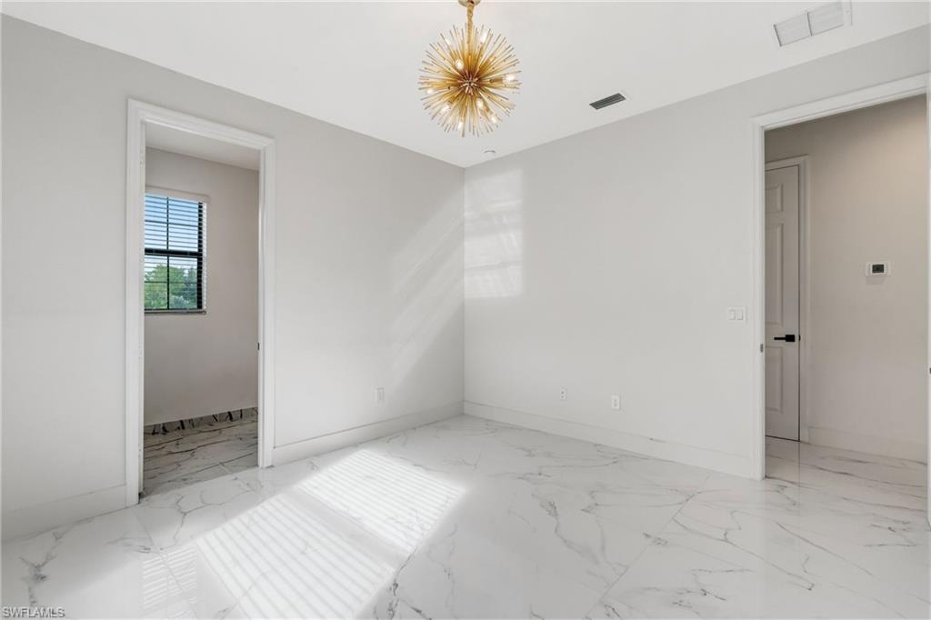 11604 Meadowrun CIR photo 30