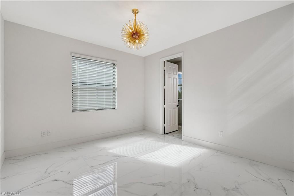11604 Meadowrun CIR photo 29