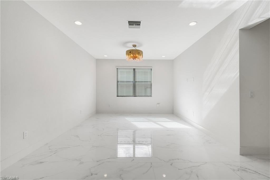 11604 Meadowrun CIR photo 21