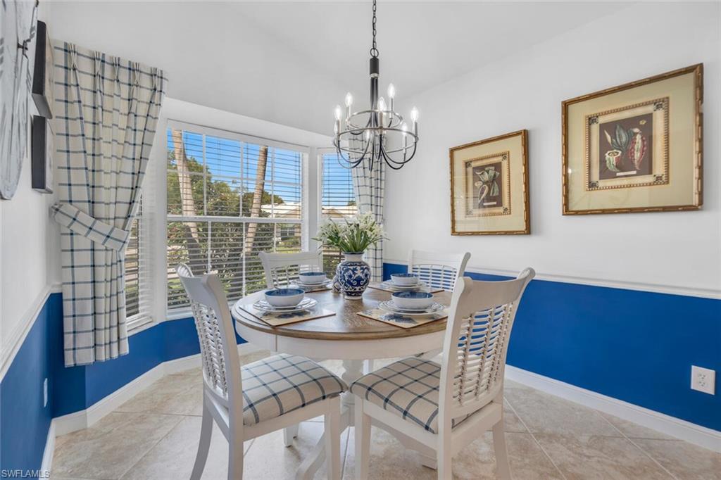 1562 Weybridge CIR 31 photo 6