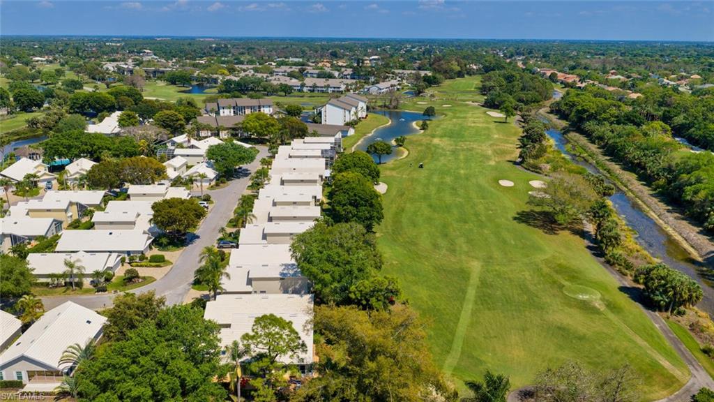 Home overlooks 7th hole