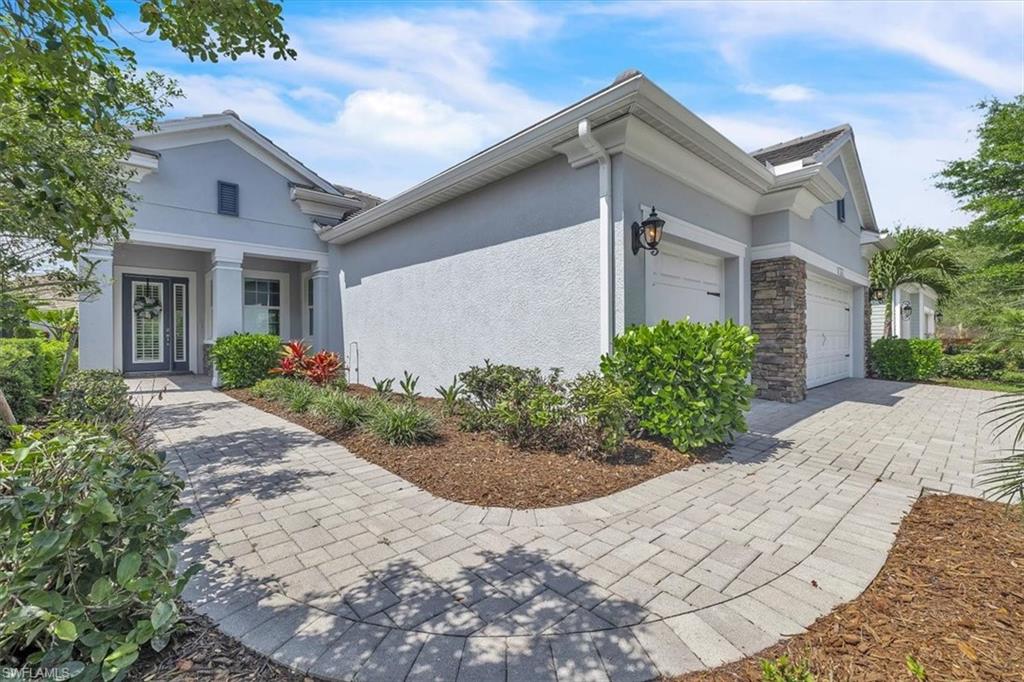 13861 Magnolia Isle DR