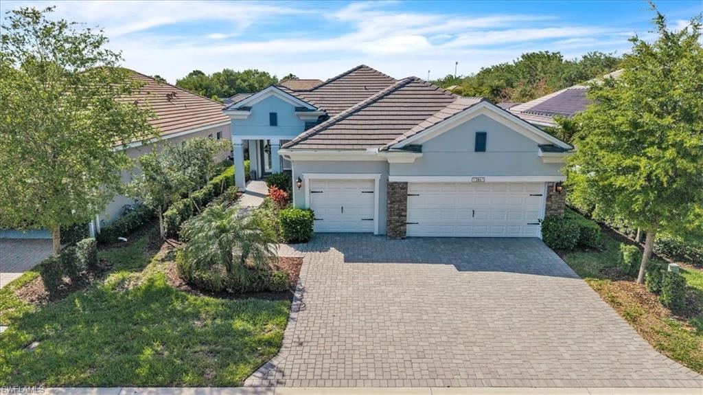13861 Magnolia Isle DR