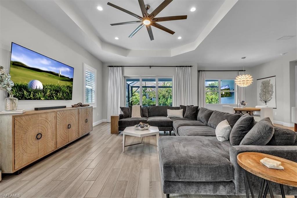 13861 Magnolia Isle DR