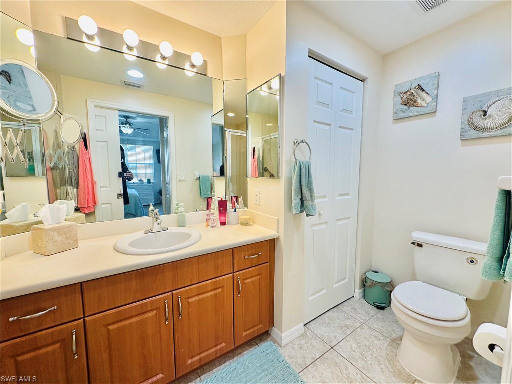 1133 Van Loon Commons CIR 203 photo 12