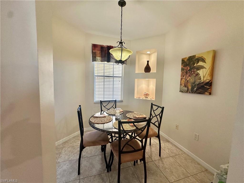 1133 Van Loon Commons CIR 203 photo 8