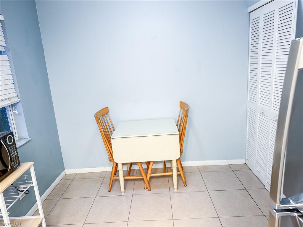 Eat-in breakfast area in the kitchen with a pantry