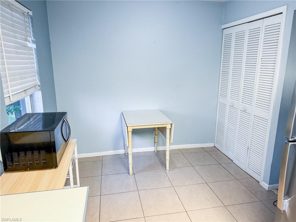 Eat-in breakfast area in the kitchen with a pantry
