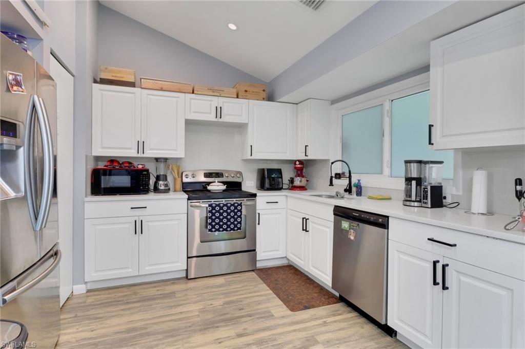 2740 RANDALL photo 10