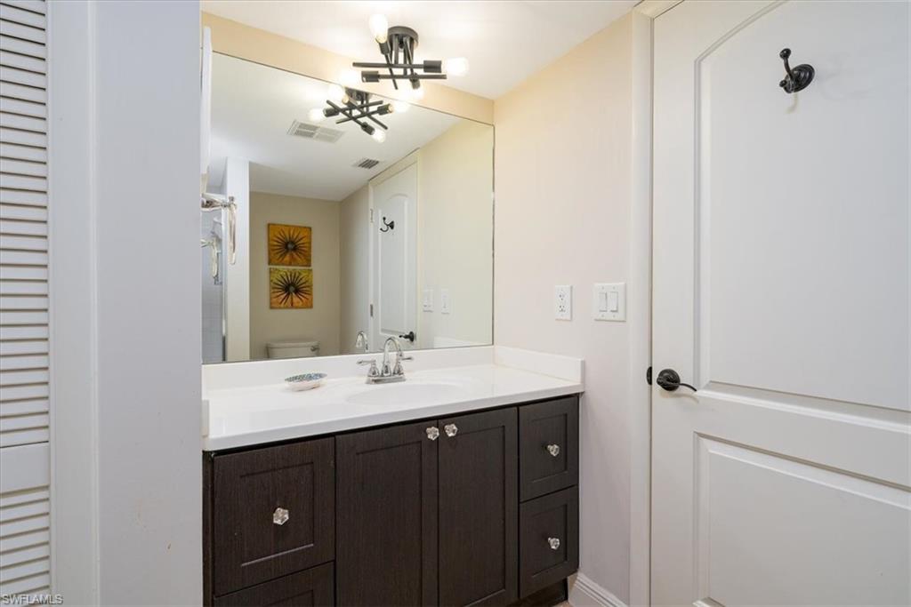 2nd Bathroom